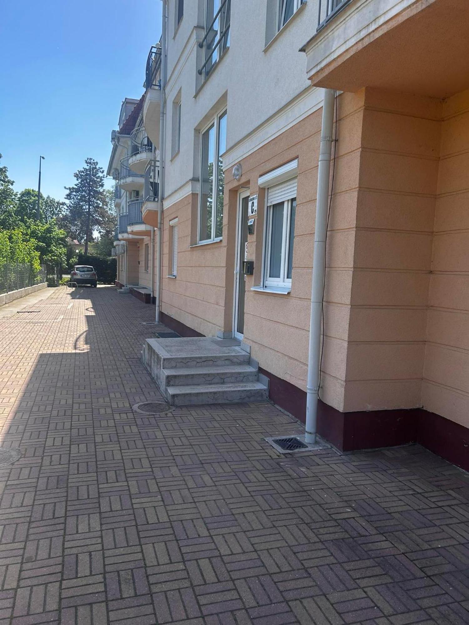 Thermal Apartman Хайдусобосло Экстерьер фото