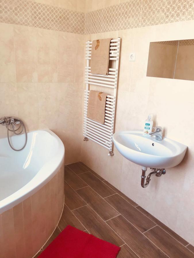 Thermal Apartman Хайдусобосло Экстерьер фото
